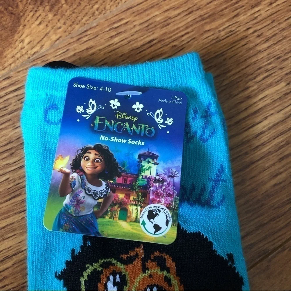 Disney Encanto No-Show Socks (size 4-10)
